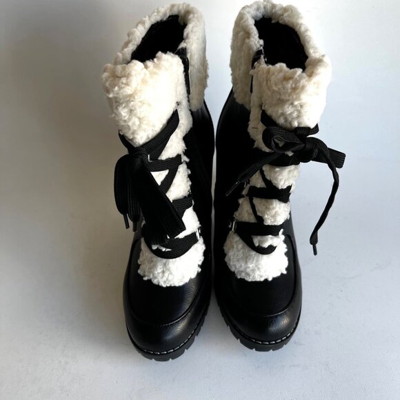 BCBGeneration Paloma Black Ankle Booties chunky heel booties Size 8 - Picture 2 of 8